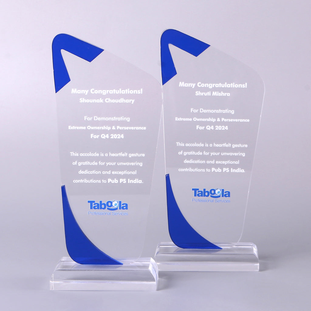 Taboola  - Customized Trophy's