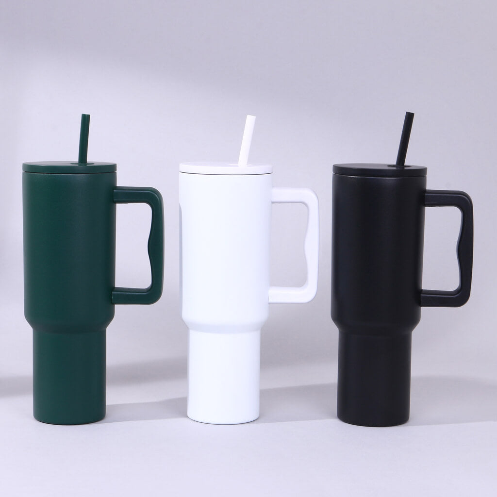 Matte Insulated Flask with Straw