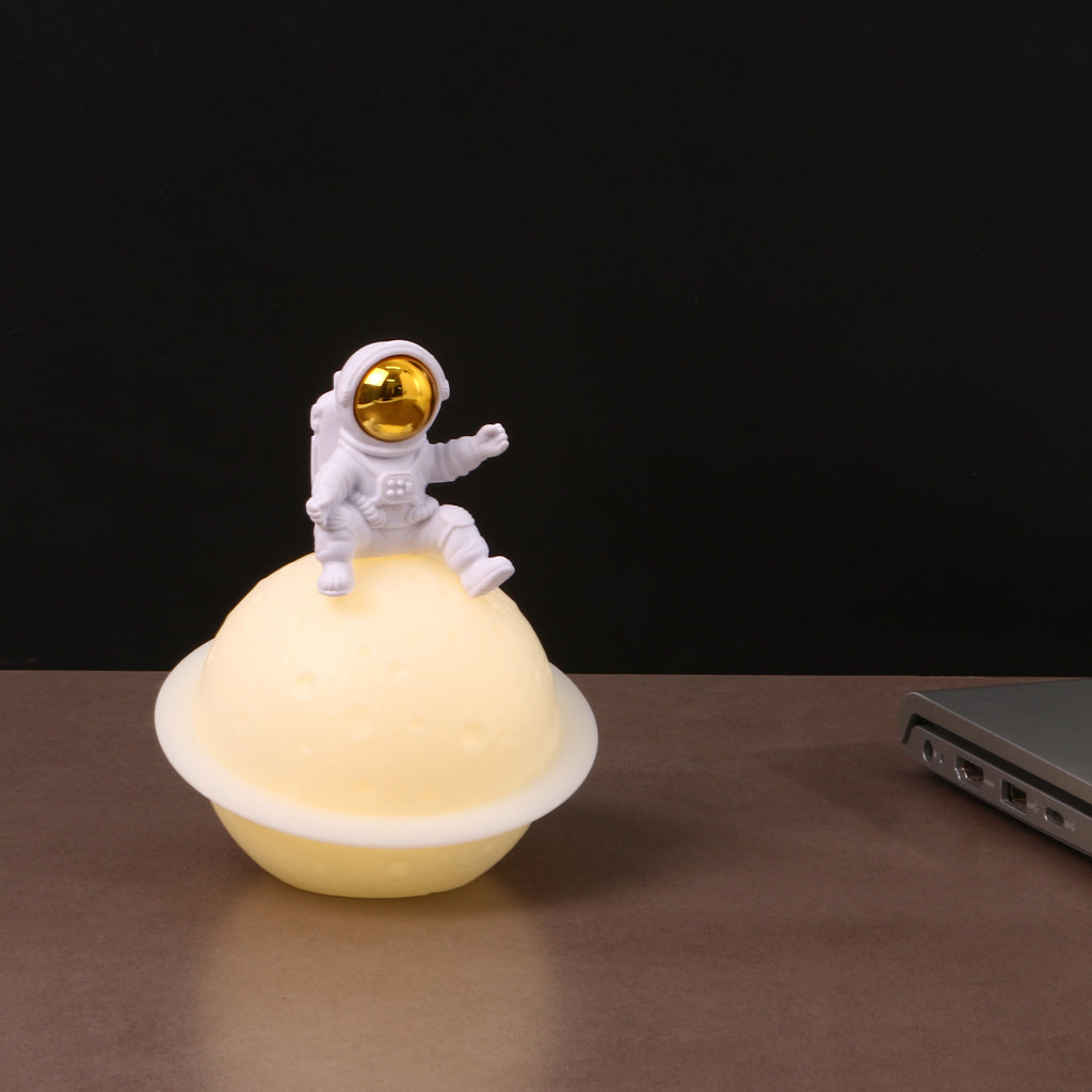 Astronaut Saturn Night Light Lamp