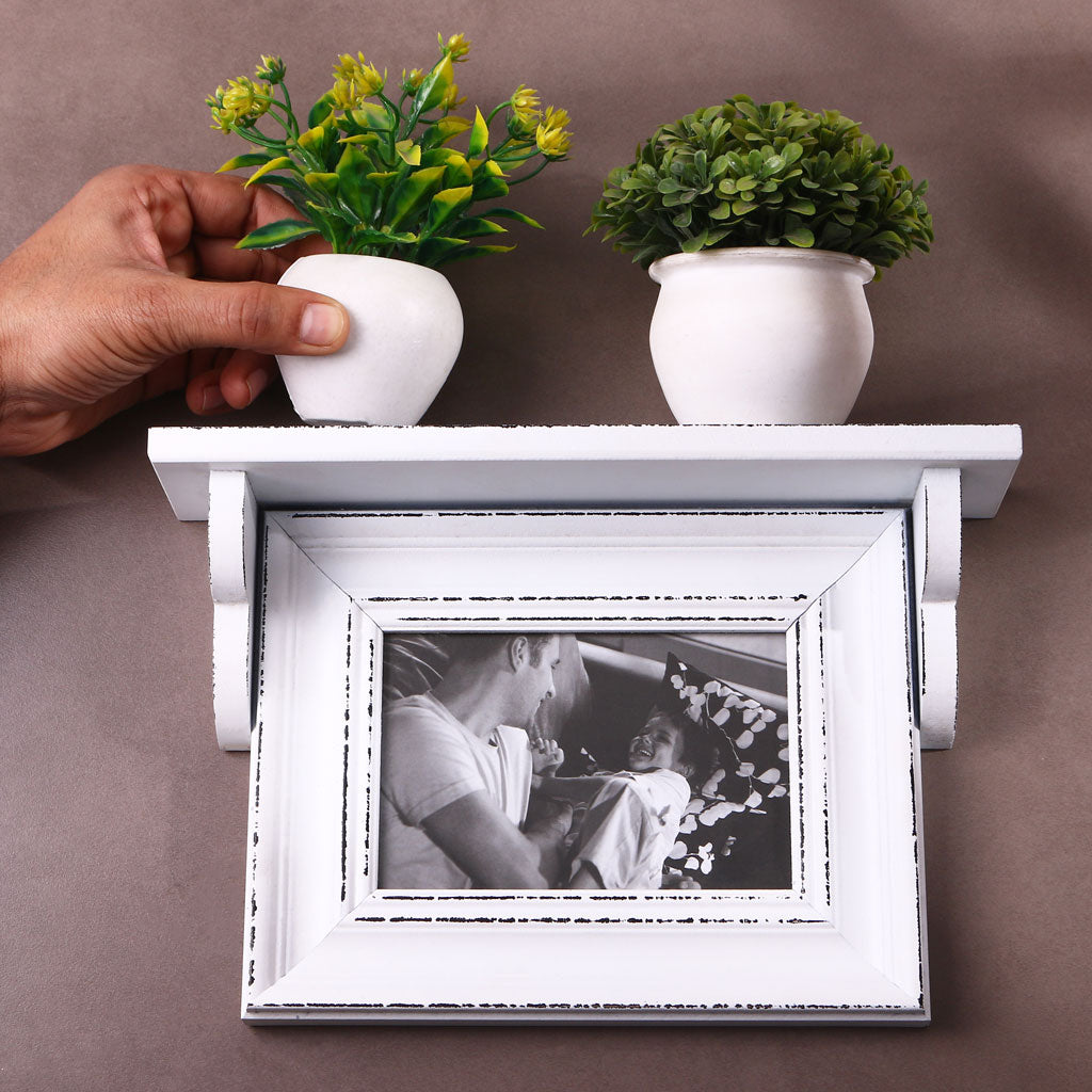 Vintage Wall-Mounted Photo Frame with Shelf