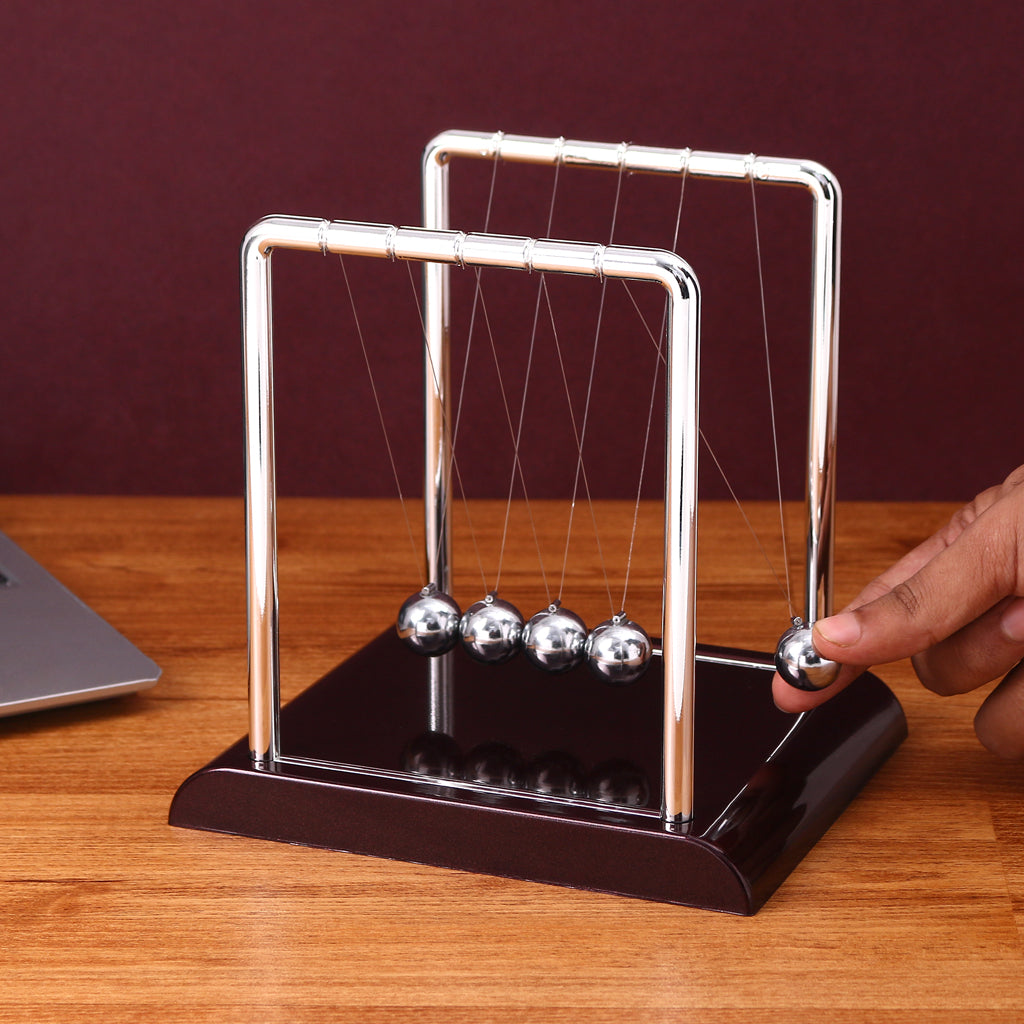 Pendulum Cradle