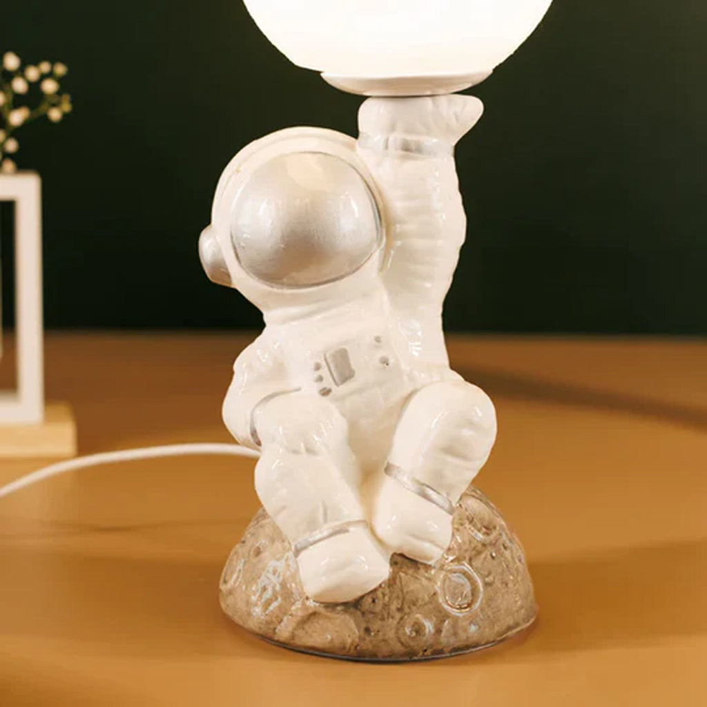 Astronaut Ceramic Table Lamp