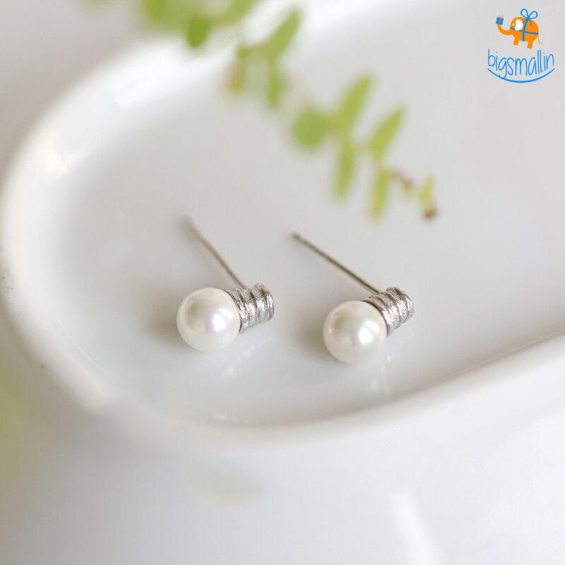 Bulb Shaped Ear Studs