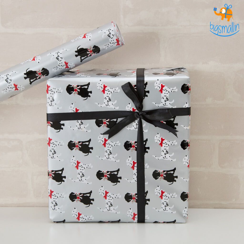 Amazon.com: JAM Paper Assorted Gift Wrap - Christmas Kraft Wrapping Paper -  125 Sq Ft Total - Kids Kraft Christmas Set - 5 Rolls/Pack : Health &  Household